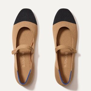 Rothy's Tan and Black Two-Tone Flats